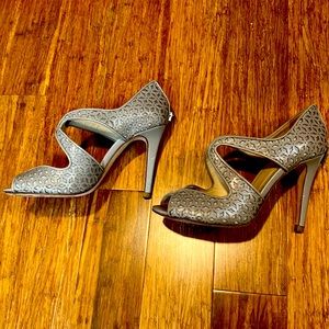 LK Bennett Malibu Sandal with zip size 39